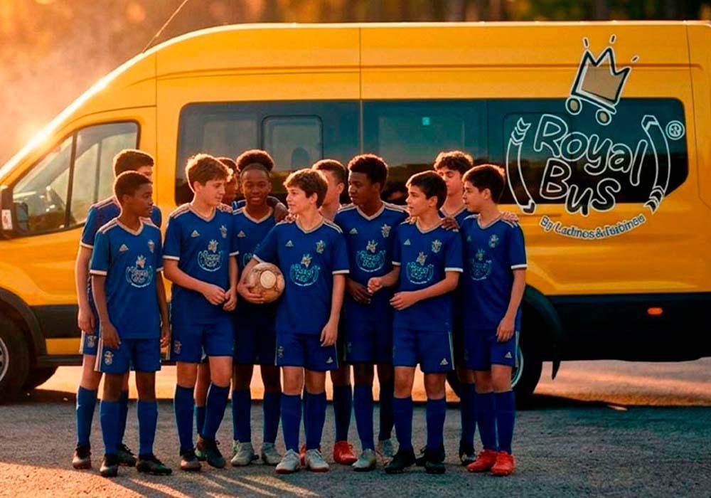 royalbus_colegio_bus.jpg
